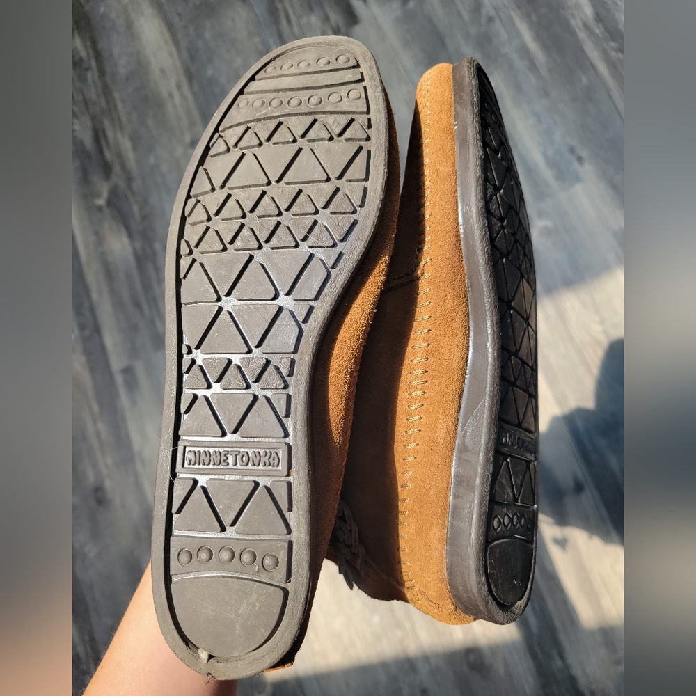 Minnetonka Brown Moccasin Booties - Picture 5 of 5